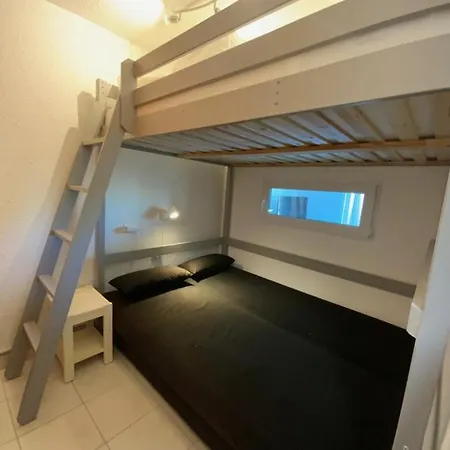 T2 Climatise Avec Piscine Secteur Richelieu Apartment *