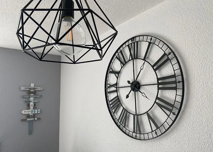 T2 Climatise Avec Piscine Secteur Richelieu アグド