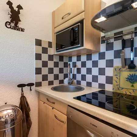 T2 Climatise Avec Piscine Secteur Richelieu Апартаменти