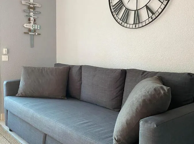 아파트 T2 Climatise Avec Piscine Secteur Richelieu 아그