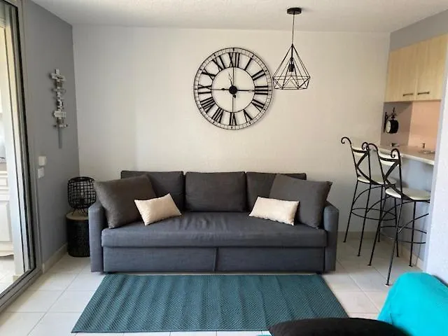 아파트 T2 Climatise Avec Piscine Secteur Richelieu 아그