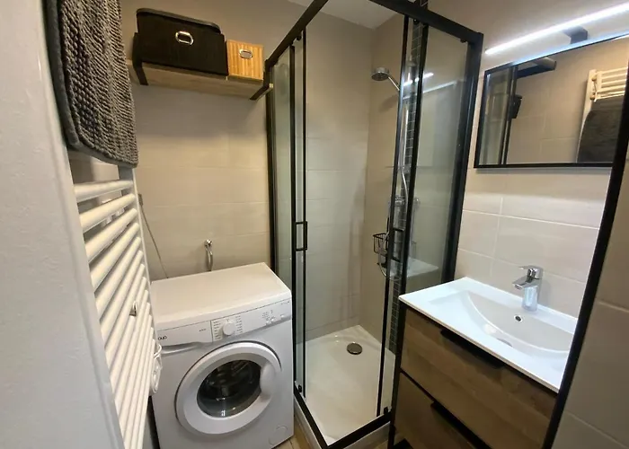 T2 Climatise Avec Piscine Secteur Richelieu 아파트 *